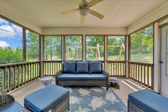 231 Freedom LN, Wirtz, VA 24184