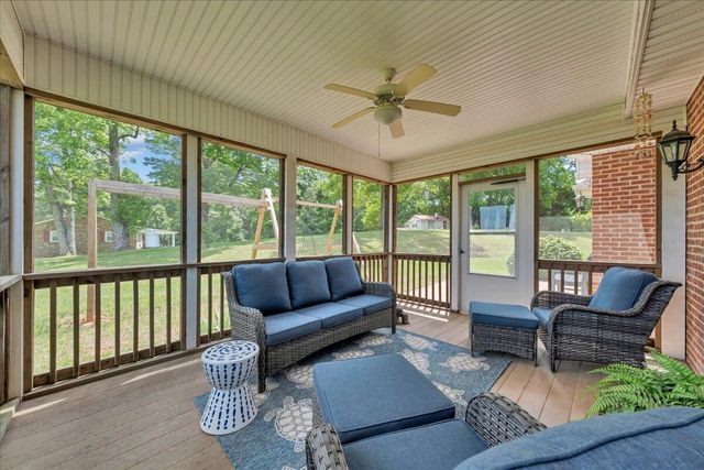 231 Freedom LN, Wirtz, VA 24184