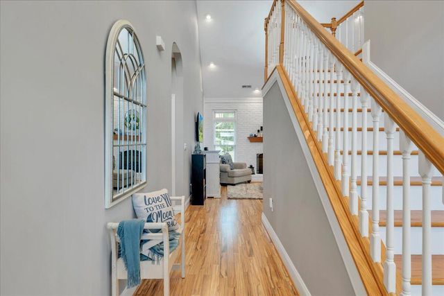 231 Freedom LN, Wirtz, VA 24184