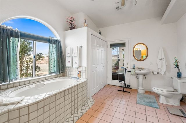 1837 Wolf Road, Bullhead City, AZ 86442