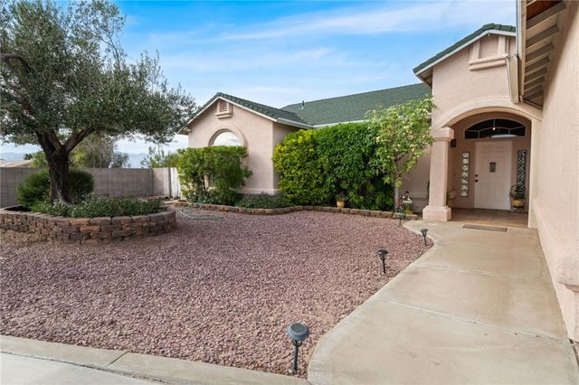 1837 Wolf Road, Bullhead City, AZ 86442