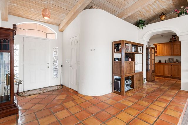 1837 Wolf Road, Bullhead City, AZ 86442