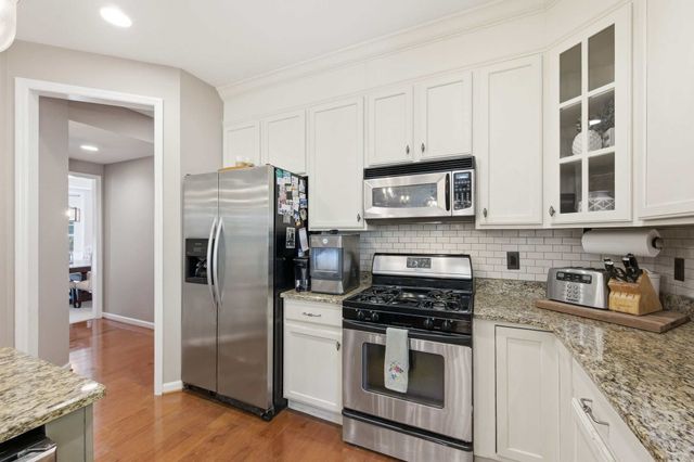 1033 Stone Ridge Dr, Nashville, TN 37211