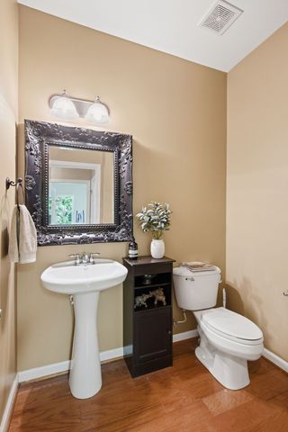 1033 Stone Ridge Dr, Nashville, TN 37211