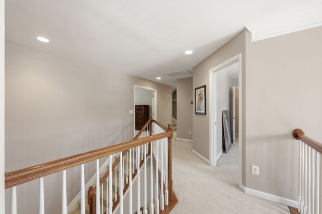 1033 Stone Ridge Dr, Nashville, TN 37211