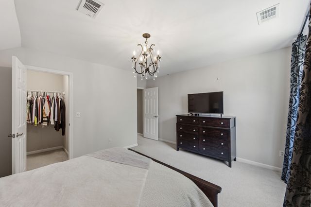 1033 Stone Ridge Dr, Nashville, TN 37211