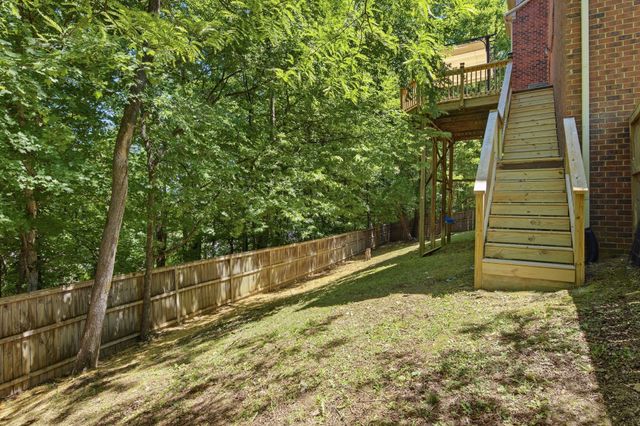 1033 Stone Ridge Dr, Nashville, TN 37211