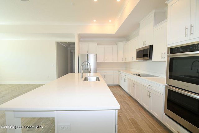 657 Clearwater Avenue, Satellite Beach, FL 32937