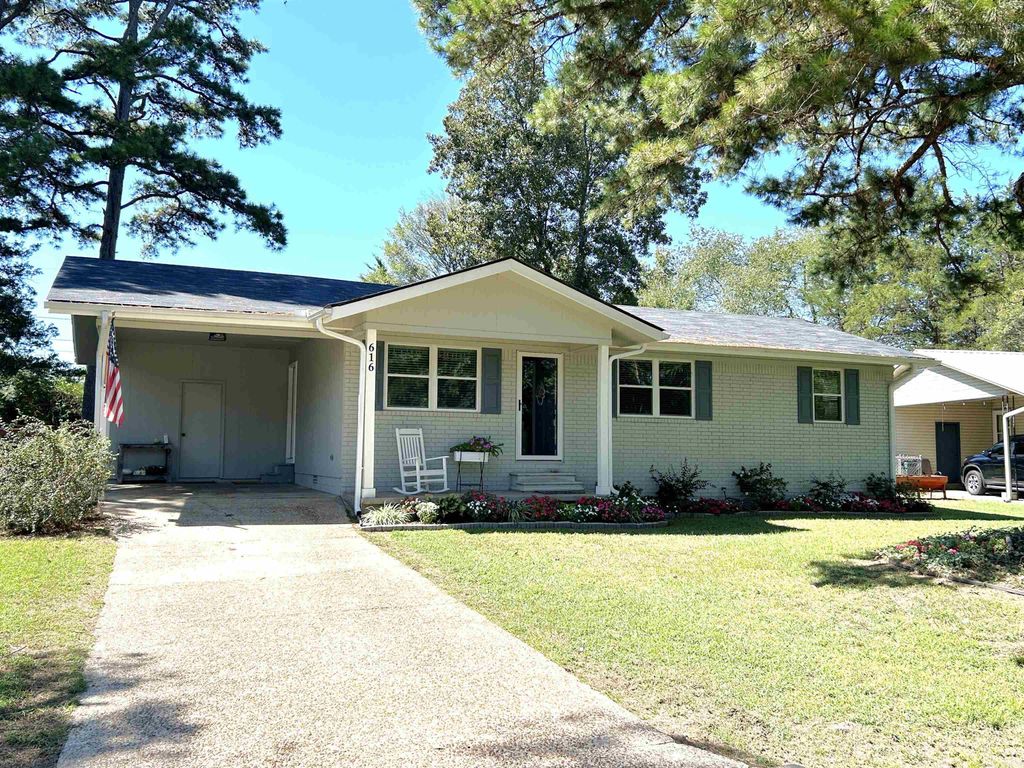 616 Cedar, Heber Springs, AR 72543