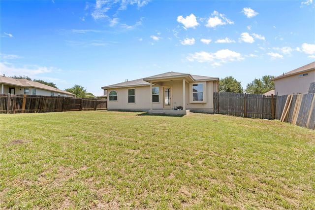 406 Covent DR, Kyle, TX 78640