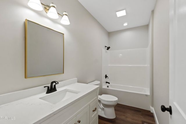 71 Clear Mountain Trail, Greeneville, TN 37745