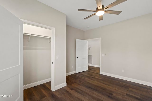 71 Clear Mountain Trail, Greeneville, TN 37745