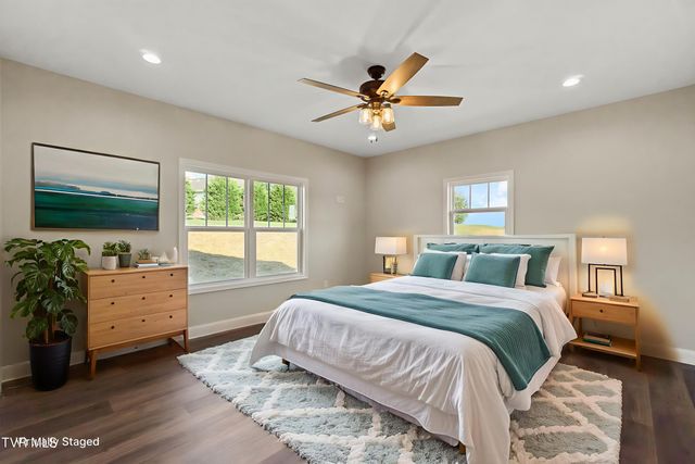 71 Clear Mountain Trail, Greeneville, TN 37745