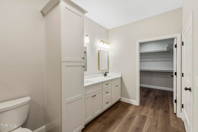 71 Clear Mountain Trail, Greeneville, TN 37745