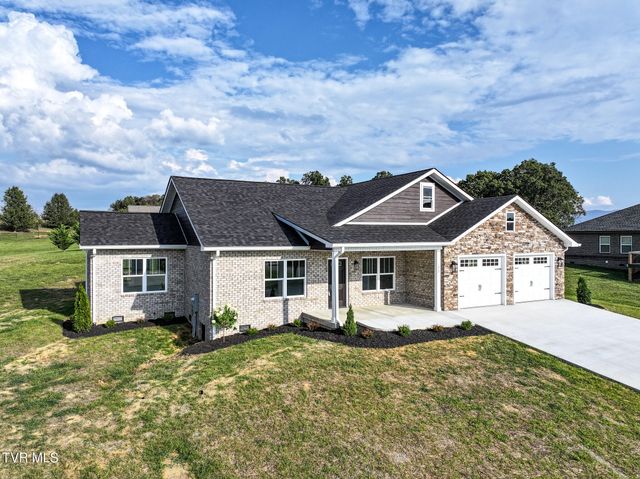 71 Clear Mountain Trail, Greeneville, TN 37745