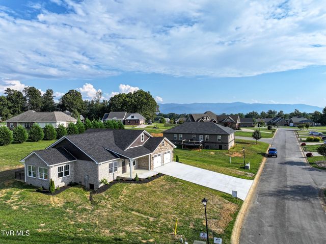 71 Clear Mountain Trail, Greeneville, TN 37745