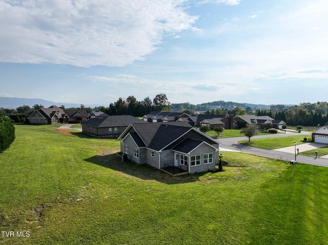 71 Clear Mountain Trail, Greeneville, TN 37745