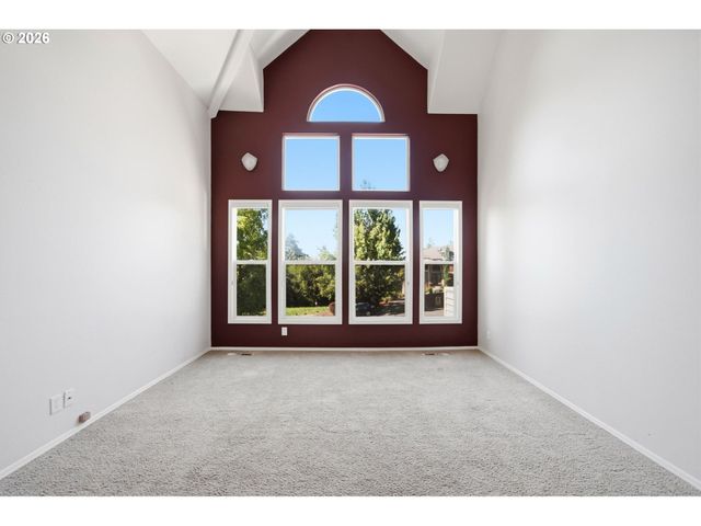 7816 Se ALTA VERDE Dr, Portland, OR 97266