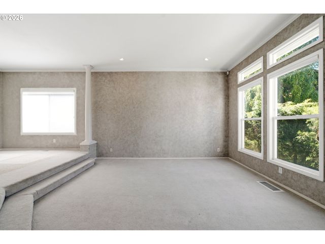 7816 Se ALTA VERDE Dr, Portland, OR 97266