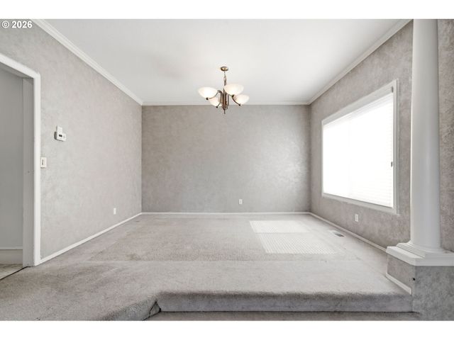 7816 Se ALTA VERDE Dr, Portland, OR 97266