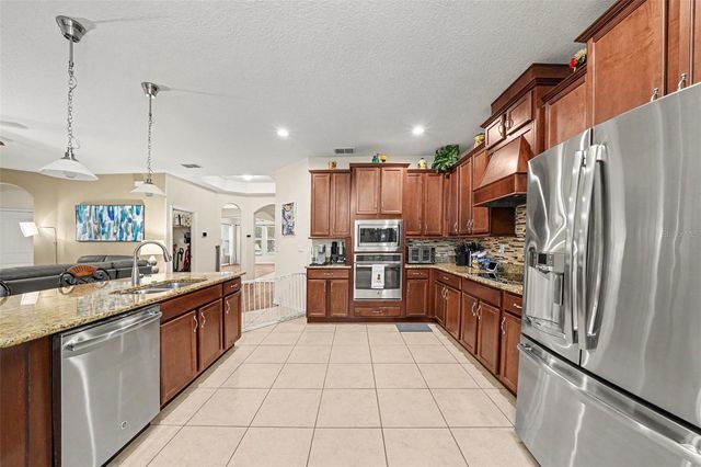 3575 STATHAM DRIVE, Apopka, FL 32712