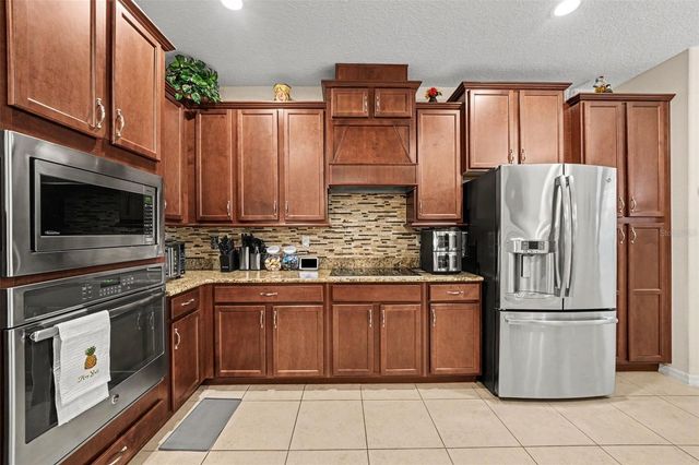 3575 STATHAM DRIVE, Apopka, FL 32712