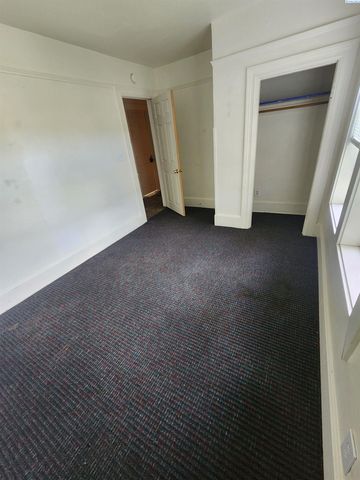 513-515 NE Kamiaken Street, Pullman, WA 99163