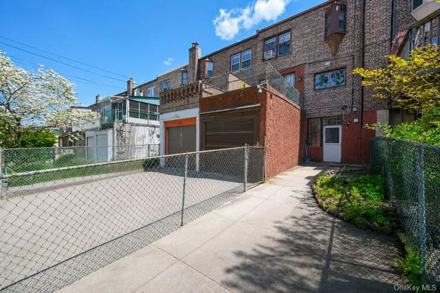 47-32 188th Street, Flushing, NY 11358