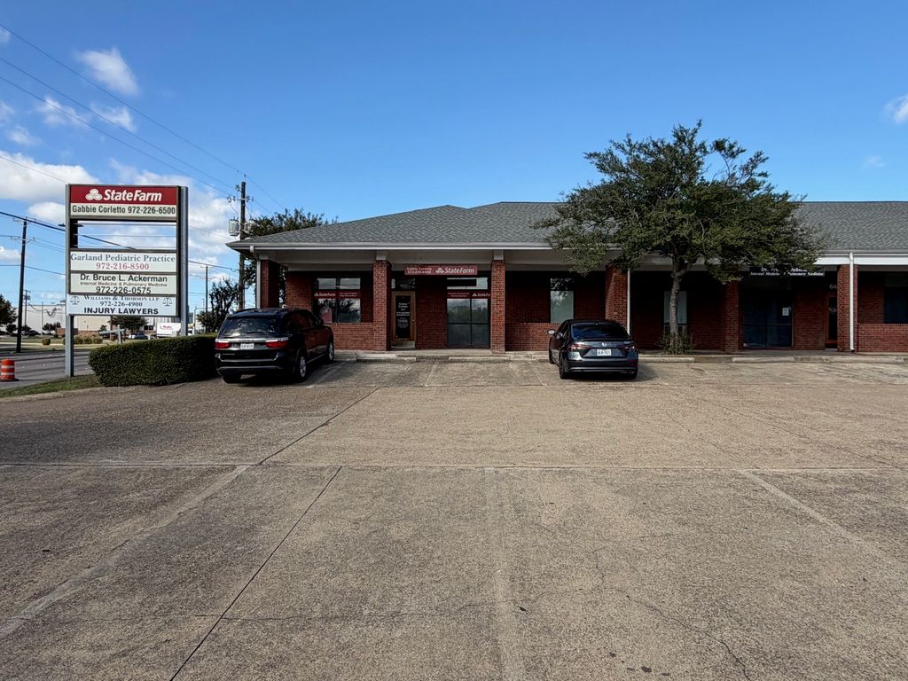 6444 Broadway Boulevard, Garland, TX 75043