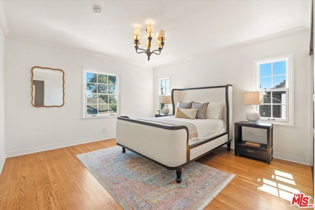 4154 Olympiad Drive, View Park, CA 90043