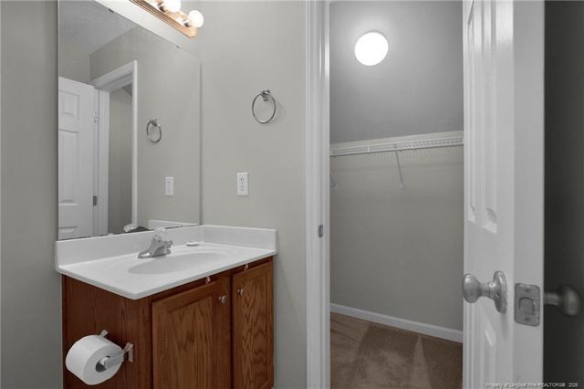 189 Bennington Drive, Raeford, NC 28376