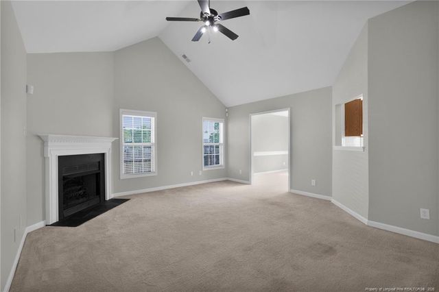 189 Bennington Drive, Raeford, NC 28376