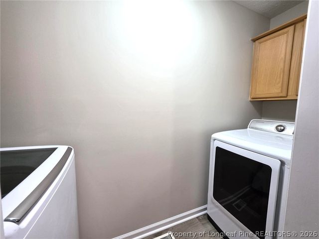 910 Foxhunt Lane, Fayetteville, NC 28314