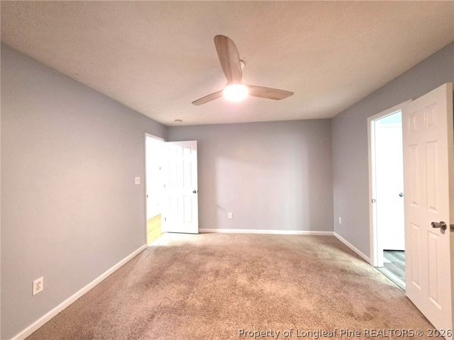 910 Foxhunt Lane, Fayetteville, NC 28314