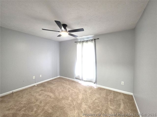 910 Foxhunt Lane, Fayetteville, NC 28314
