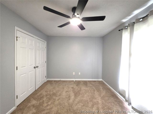 910 Foxhunt Lane, Fayetteville, NC 28314