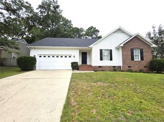 910 Foxhunt Lane, Fayetteville, NC 28314