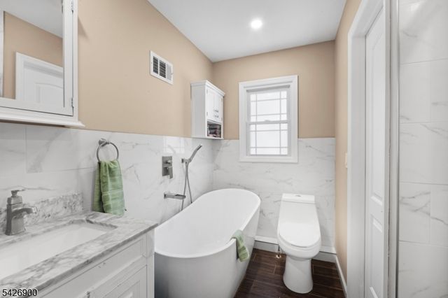 338 Willow Ave, Scotch Plains Twp., NJ 07076