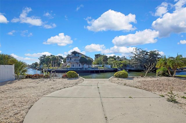 3436 MINNOW CREEK DRIVE, Hernando Beach, FL 34607