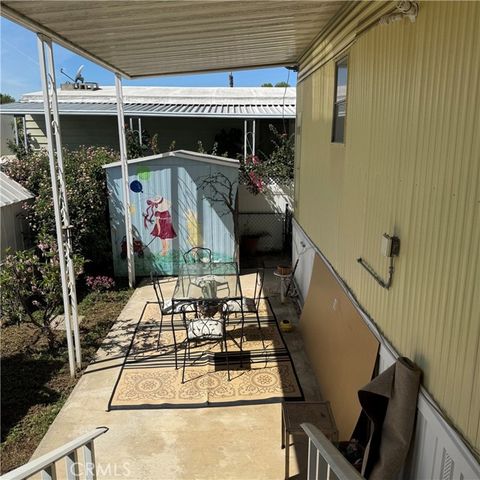 8801 Eton Avenue 53, Canoga Park (los Angeles), CA 91304