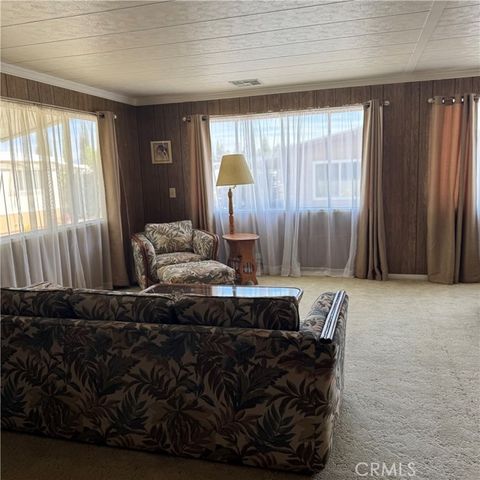 8801 Eton Avenue 53, Canoga Park (los Angeles), CA 91304