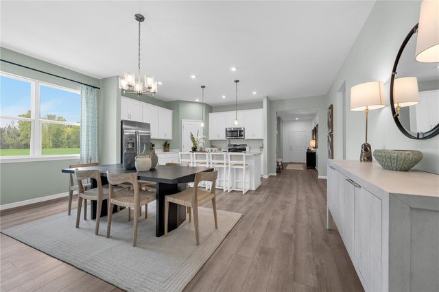 1118 CLAY BOULEVARD, Tavares, FL 32778