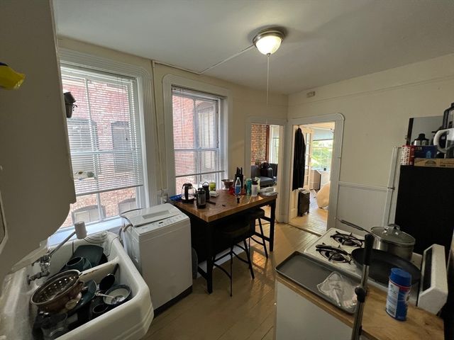 76 Myrtle Street 2, Boston, MA 02108