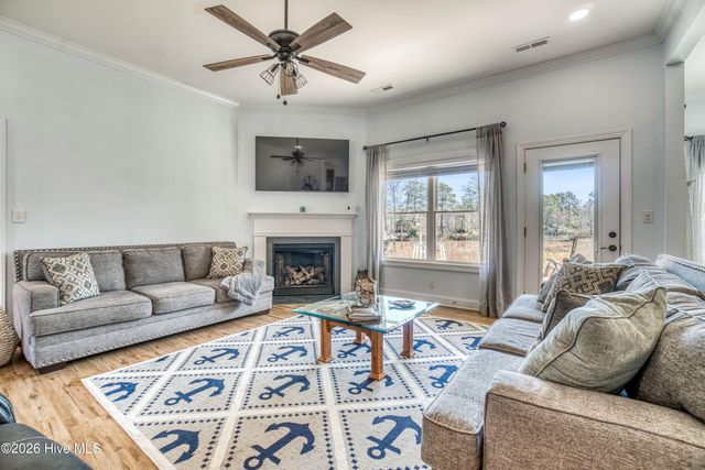 266 Ennett Lane, Sneads Ferry, NC 28460