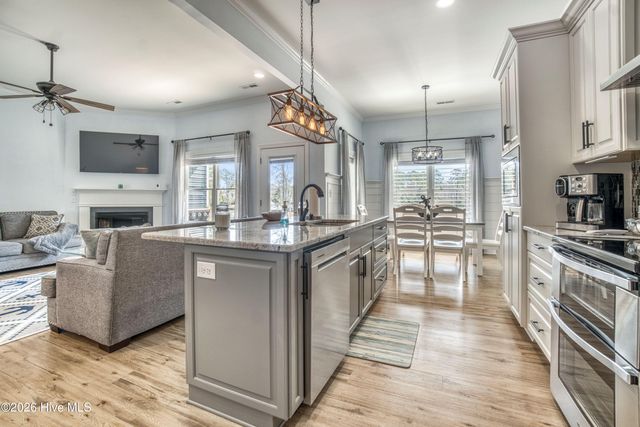 266 Ennett Lane, Sneads Ferry, NC 28460