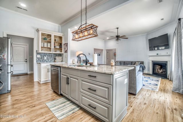 266 Ennett Lane, Sneads Ferry, NC 28460