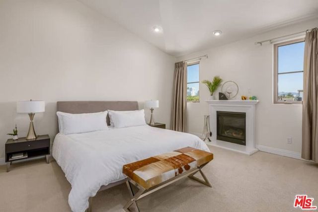 10617 EASTBORNE Avenue PH2, Los Angeles, CA 90024