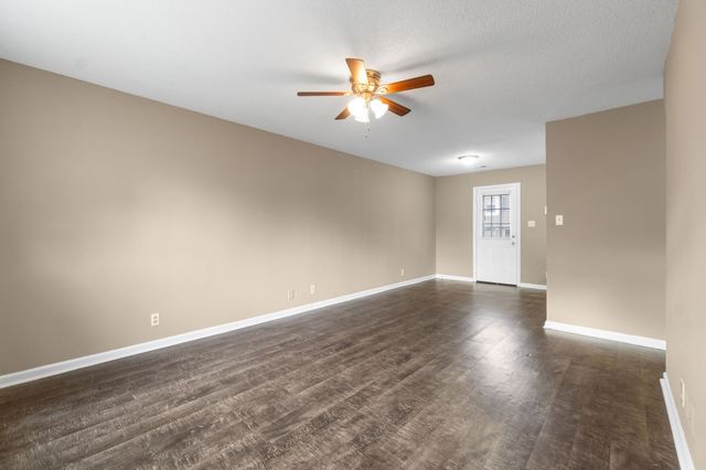 279B Harrier Ct, Clarksville, TN 37042