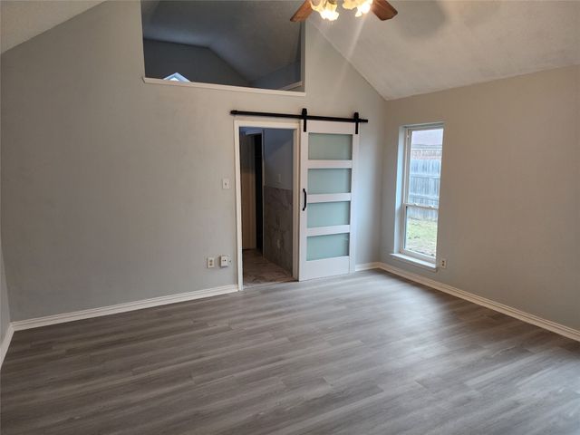 1923 Shoreline Drive, Mesquite, TX 75149