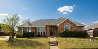 1923 Shoreline Drive, Mesquite, TX 75149